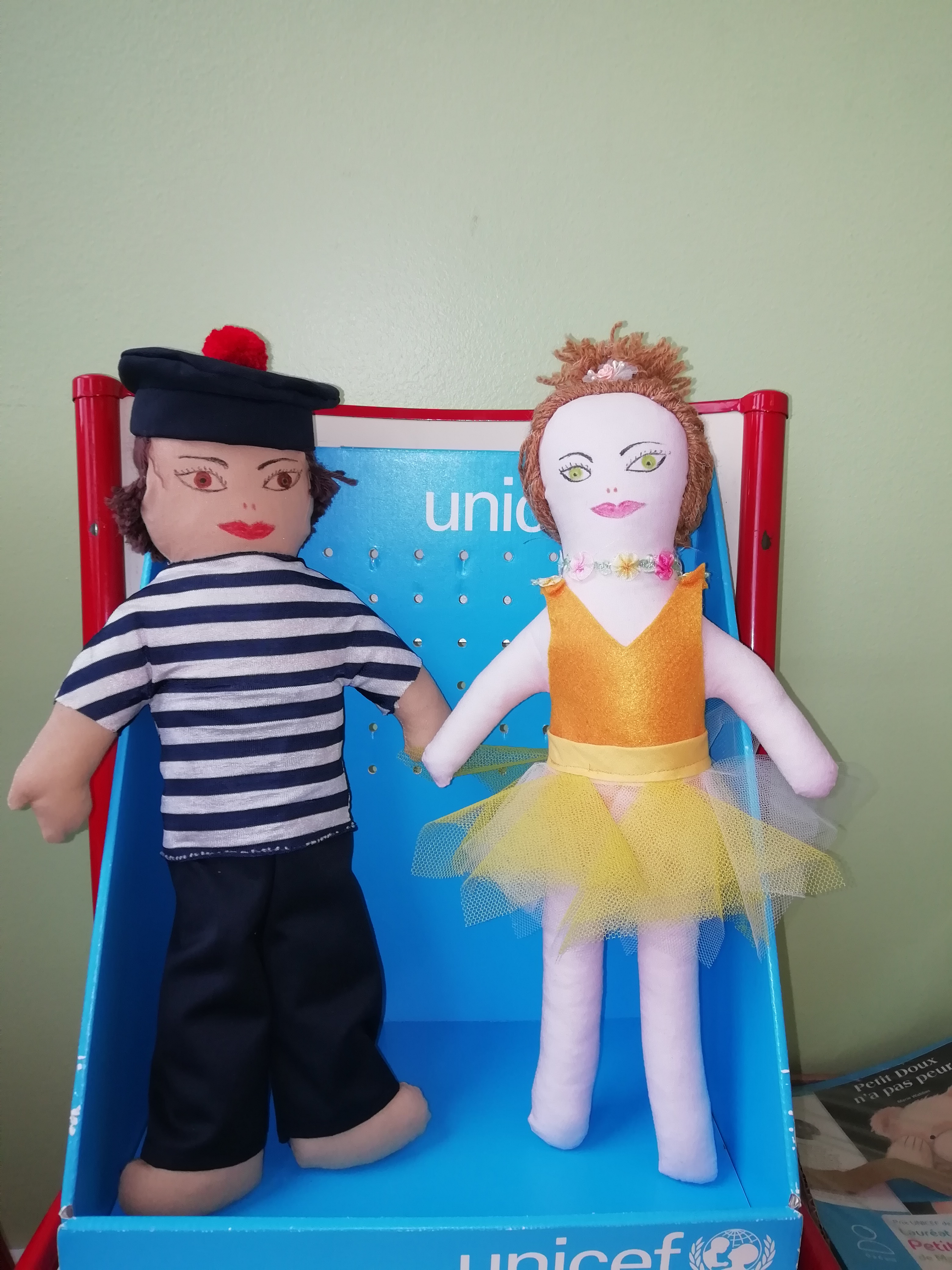 poupées frimousses Unicef Doubs