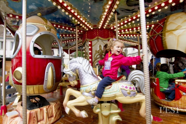 Carrousel Jules Verne © Festival des Mômes