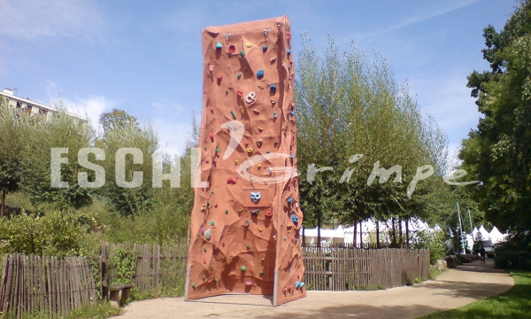 Mur menhir © Escal'Grimpe