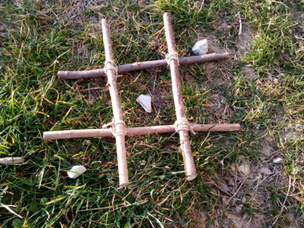jeux buissionniers © Balades d'hier et d'aujourd'hui
